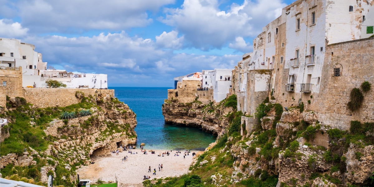 https://blog.logitravel.fr/wp-content/uploads/2025/08/bari-scaled.jpg