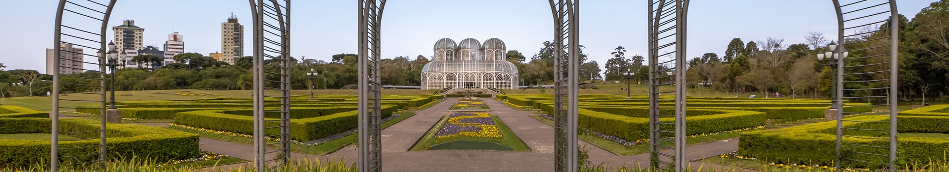 Votre voyage **Curitiba** commence ici