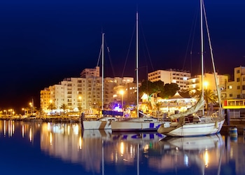Bahía De San Antonio