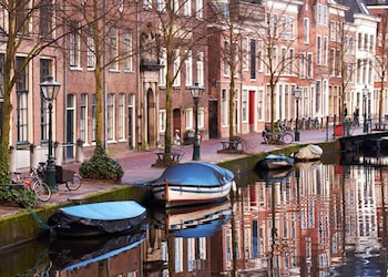 Leiden