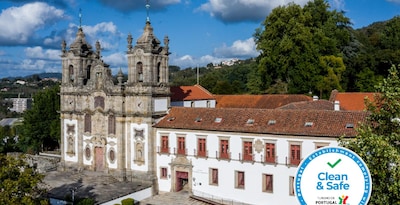 Pousada Mosteiro De Guimarães - Monument Hotel