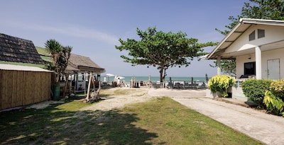 Bay Beach Resort