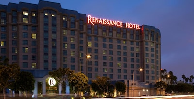 Renaissance Los Angeles Airport Hotel