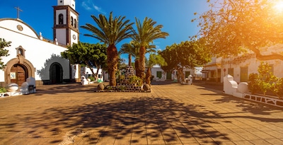 Circuit Entre plages et volcans de Lanzarote, logement au Framissima Bakour Lanzarote Splash **** Circuit Entre plages et volcans de Lanzarote, logement au Framissima Bakour Lanzarote Splash ****