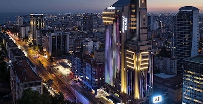 Mövenpick Hotel Istanbul Bosphorus