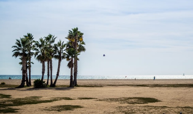 Nous avons sélectionné pour vous des offres de vols, hôtels, séjours, voitures... Découvrez-les toutes en un clic ! El Vendrell Coma-ruga: Paradis de Tarragone