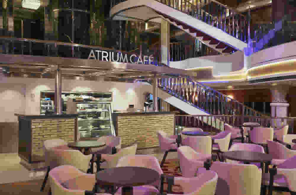 Norwegian Star cafèAtrium