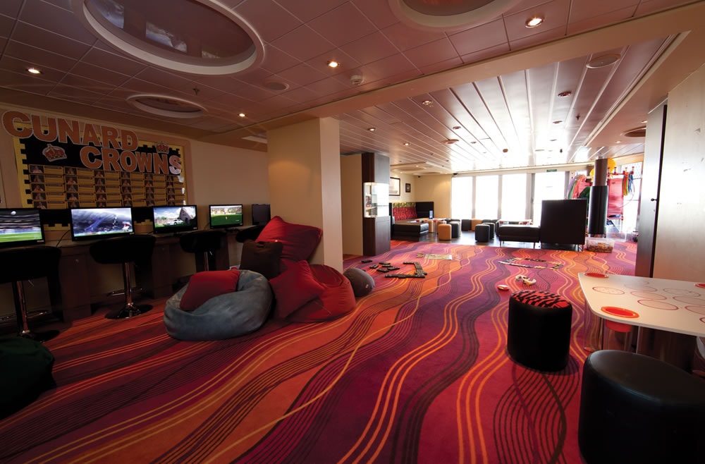 Photo Queen Mary 240