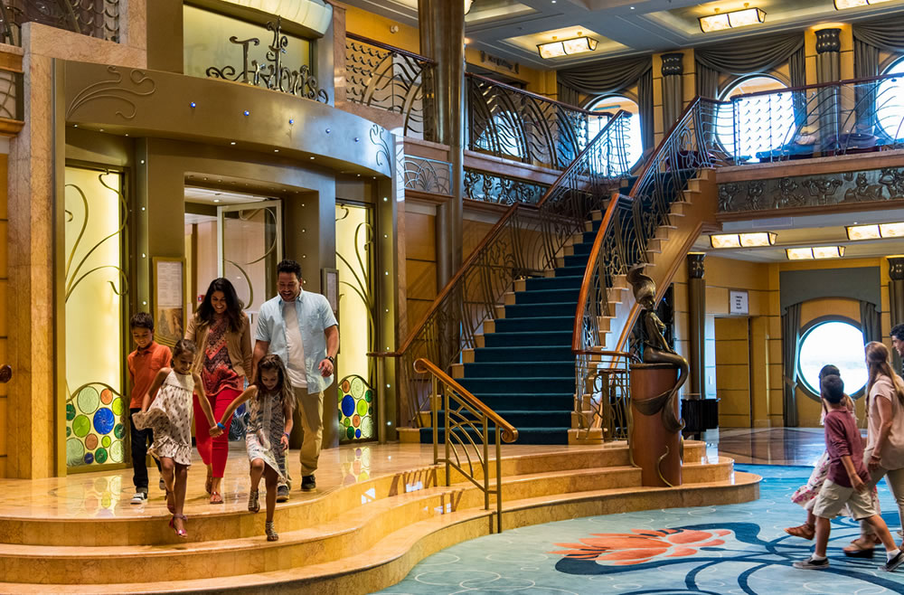 Photo Disney Wonder5