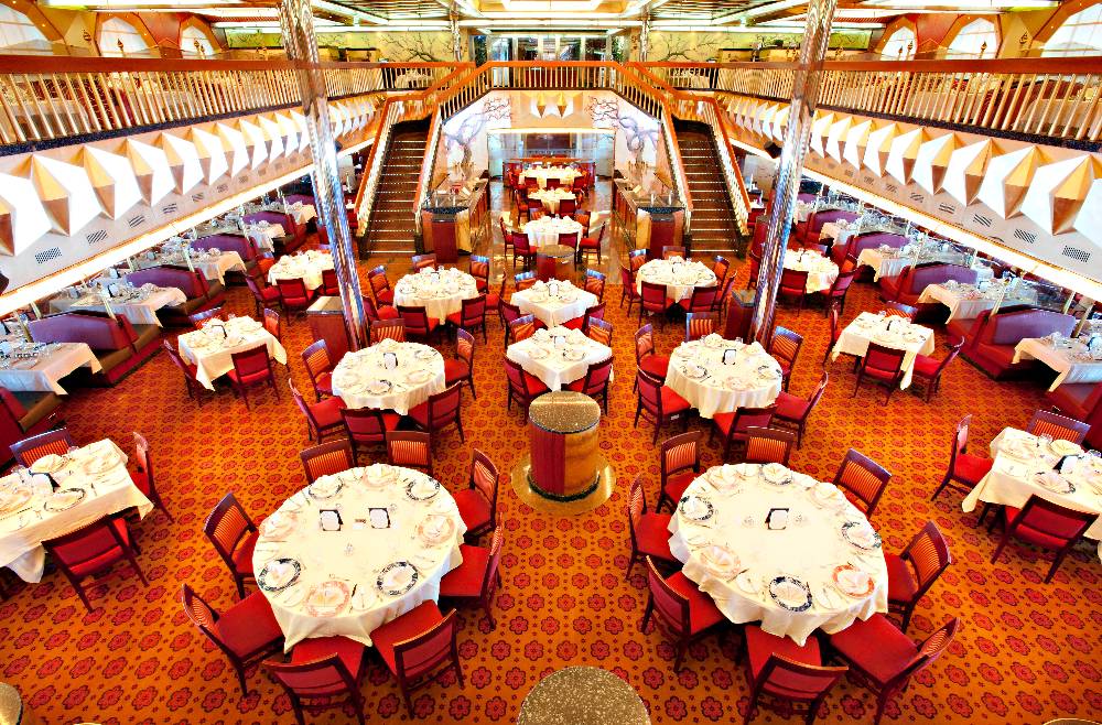 Photo Carnival Glory8