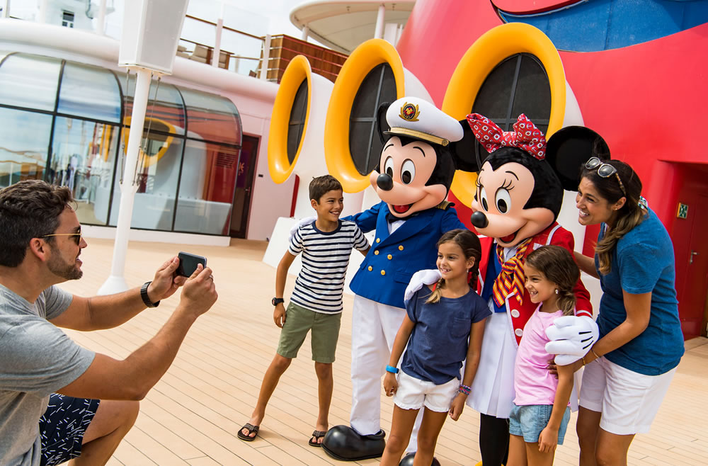 Photo Disney Wonder6