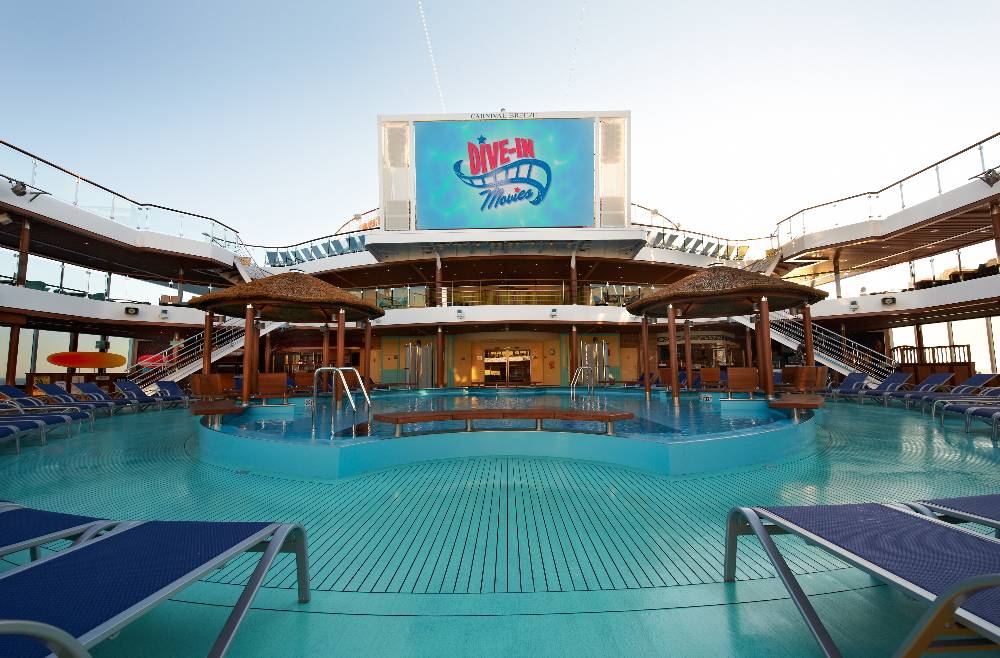 Photo Carnival Breeze29