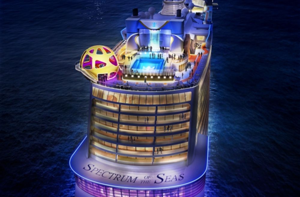 Spectrum of the seas de nuit