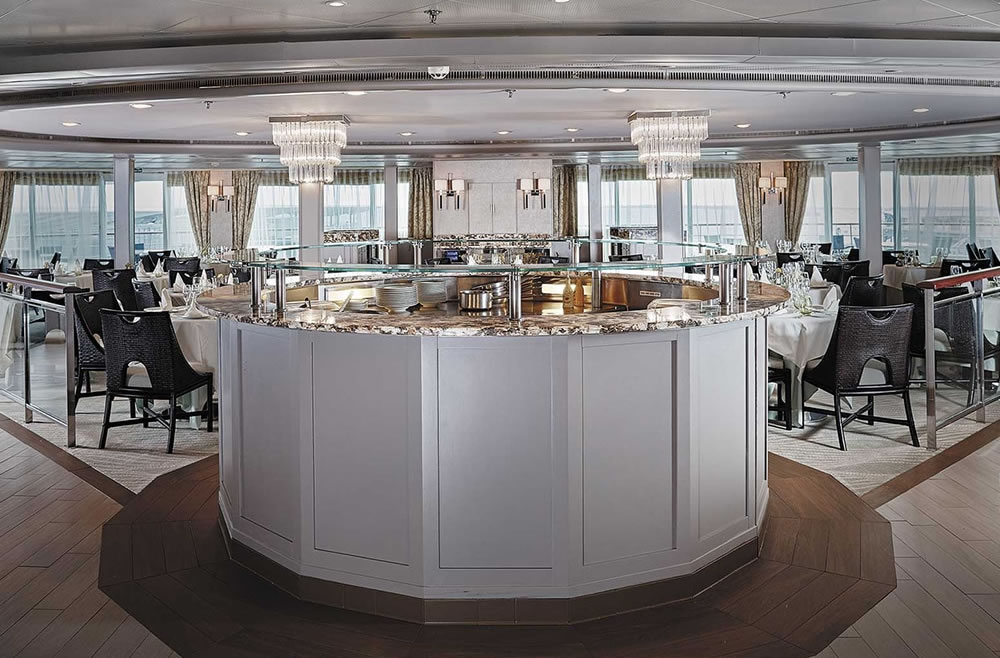 Photo Seven Seas Navigator2