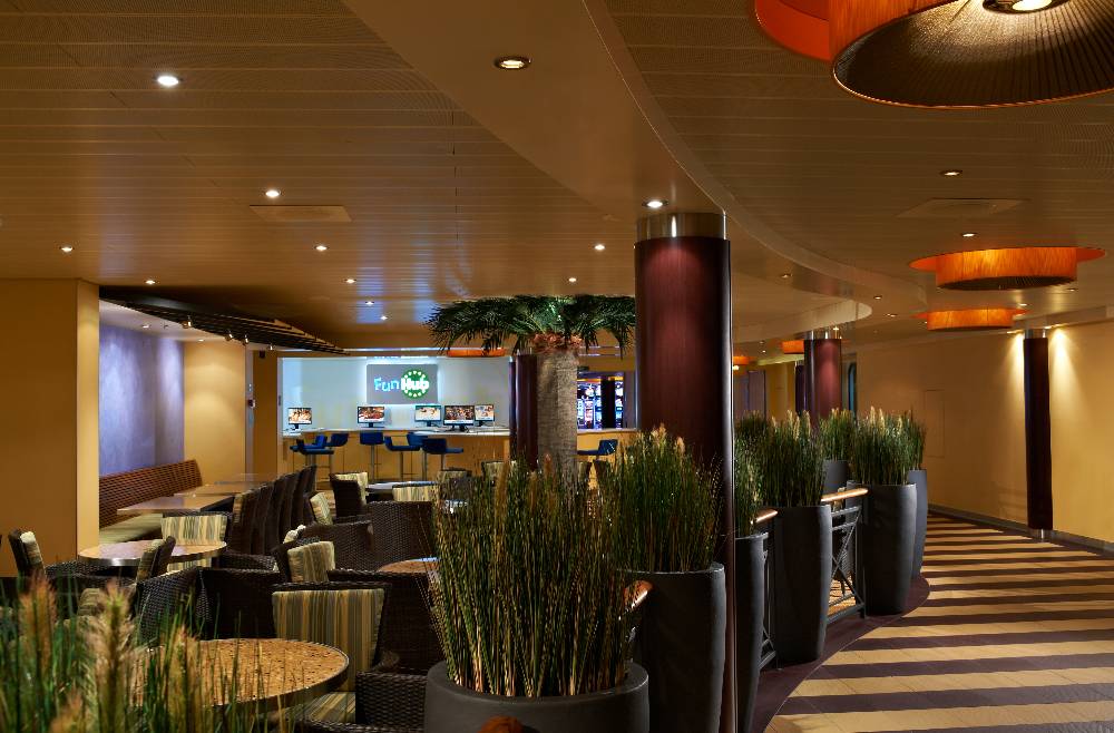 Photo Carnival Breeze30