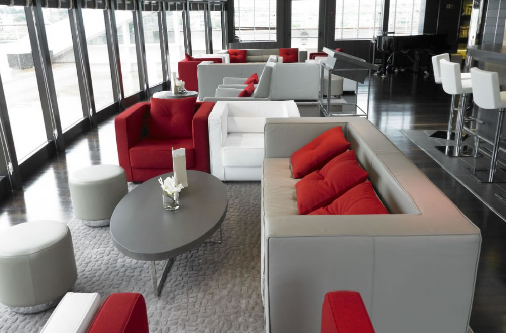 Salon Bar