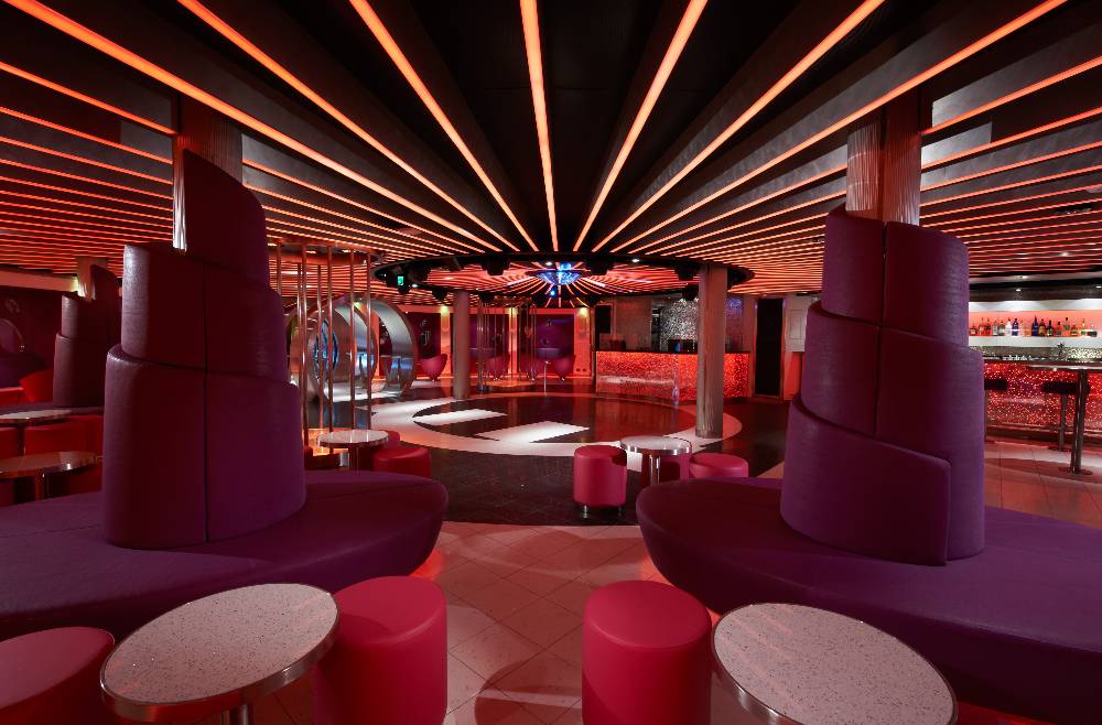Photo Carnival Breeze23