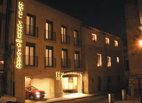 Gallery - Torre Del Clavero