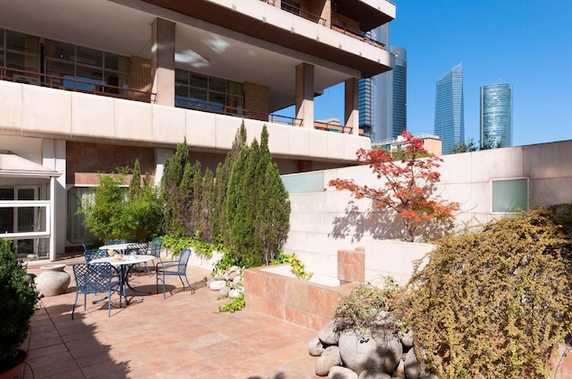 Gallery - Hotel Madrid Chamartín, Affiliated By Meliá