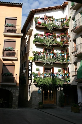 Gallery - Hotel Can Mestre