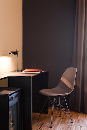 Gallery - Alexandra Barcelona Hotel, Curio Collection By Hilton