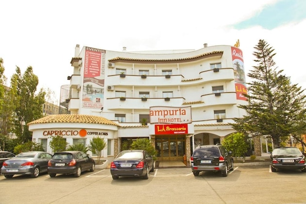 Gallery - Hotel Ampuria Inn