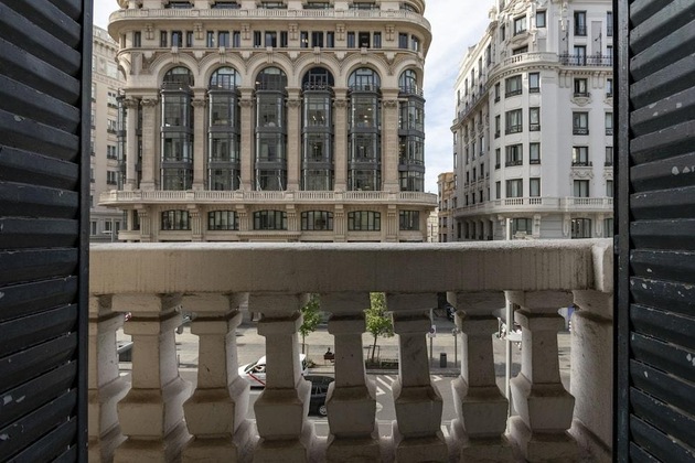 Gallery - Petit Palace Triball