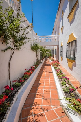 Gallery - Apartamentos Turísticos Las Rosas De Capistrano