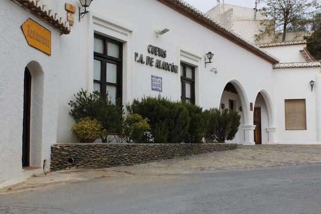 Gallery - Cuevas Pedro Antonio De Alarcon