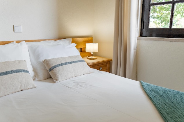 Gallery - Colina Village