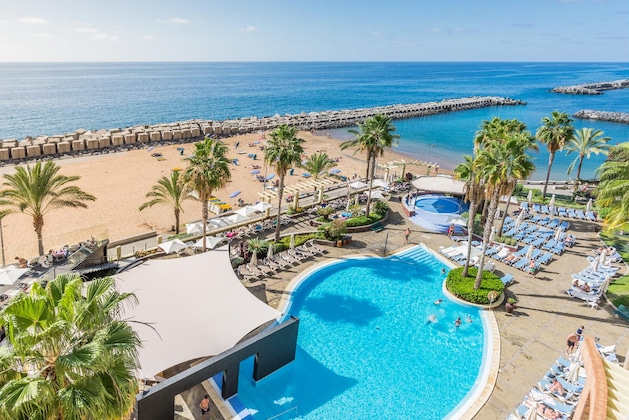 Gallery - Calheta Beach All Inclusive Savoy Signature
