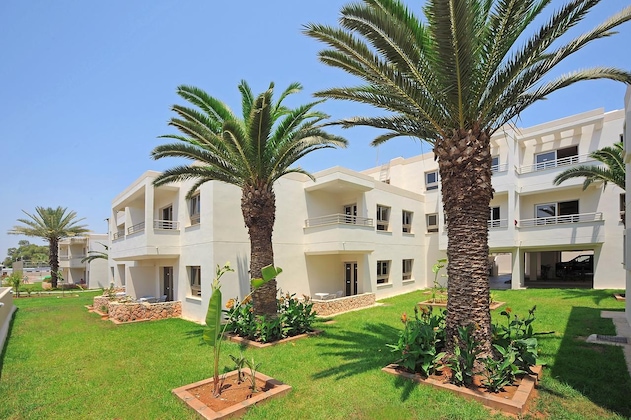 Gallery - Euronapa Hotel Apartments