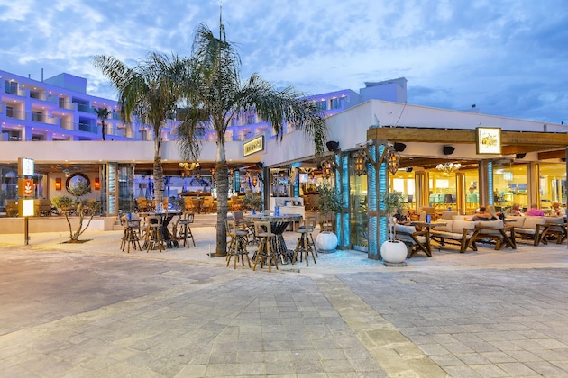 Gallery - Limanaki Beach Hotel