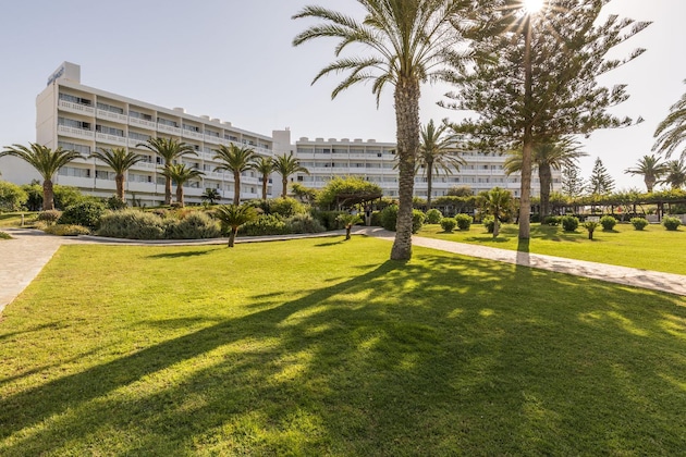 Gallery - Nissi Beach Resort