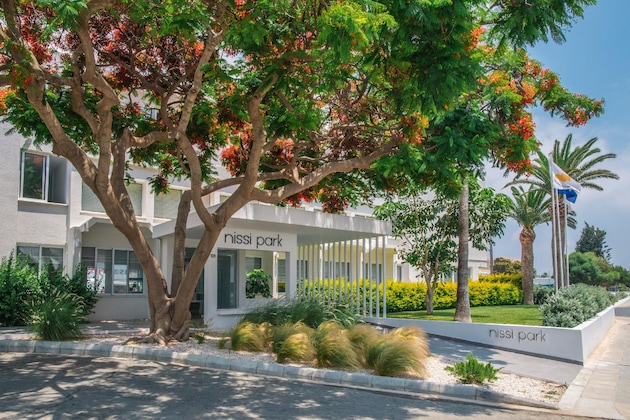 Gallery - Nissi Park Hotel