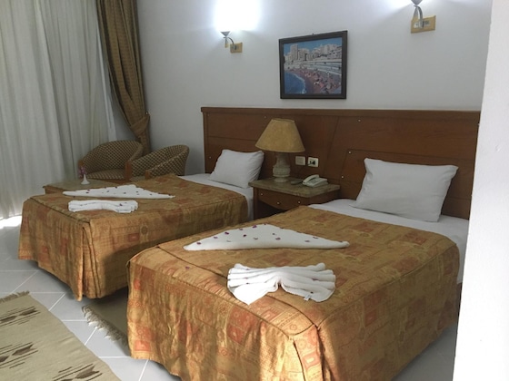 Gallery - Royal Paradise Beach Resort