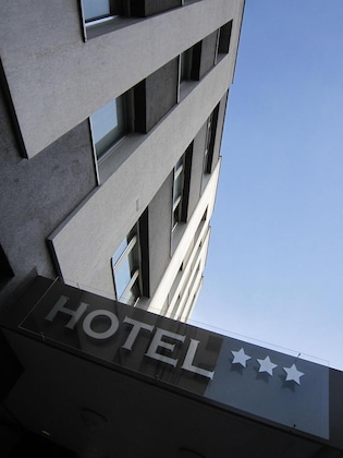 Gallery - Hotel Anne De Bretagne