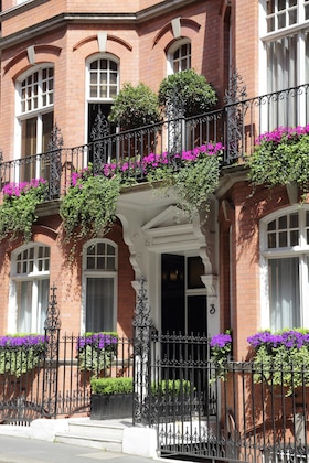 Gallery - The Athenaeum Hotel & Residences