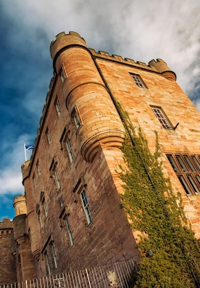 Gallery - Dalhousie Castle