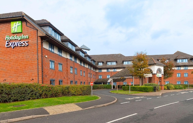 Gallery - Holiday Inn Express Birmingham Airport Nec By Ihg