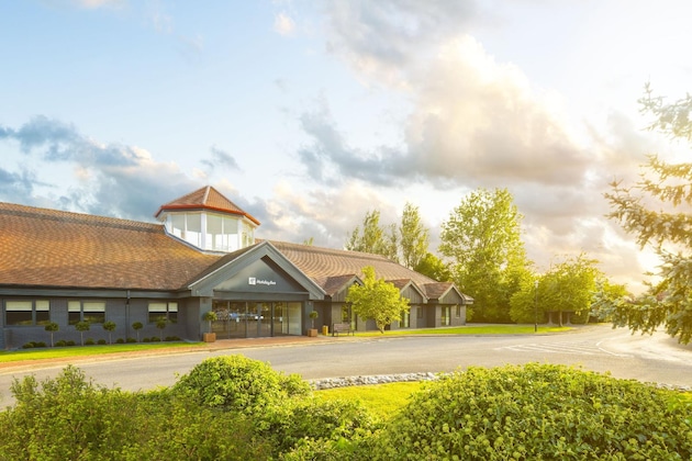 Gallery - Holiday Inn Aylesbury By Ihg