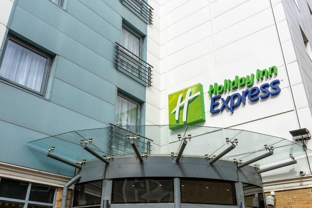 Gallery - Holiday Inn Express London - Croydon By Ihg