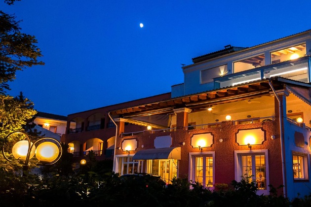 Gallery - Victoria Hill Hotel