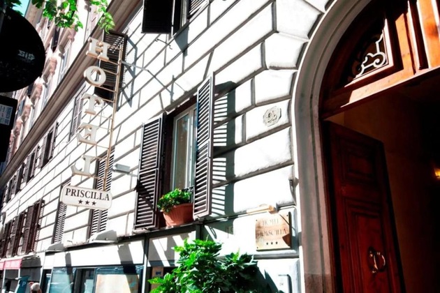 Gallery - Hotel Priscilla