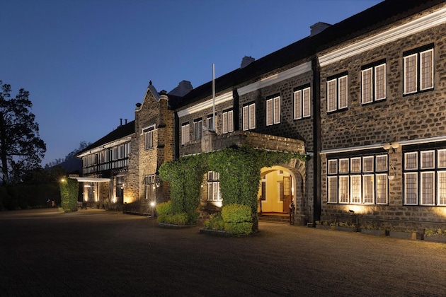 Gallery - The Hill Club