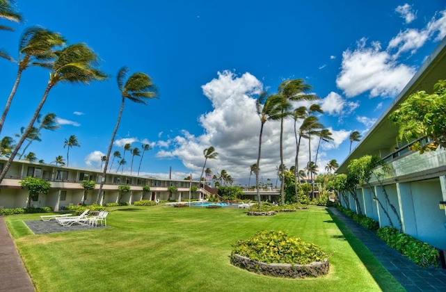 Gallery - Maui Seaside Hotel