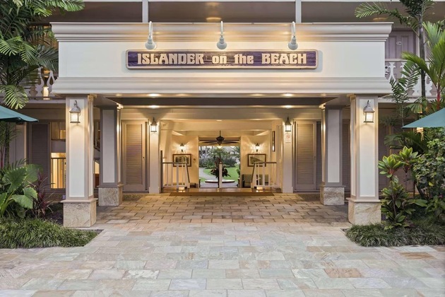 Gallery - Aston Islander On The Beach