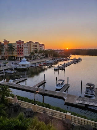 Gallery - Bayfront Inn Fifth Avenue