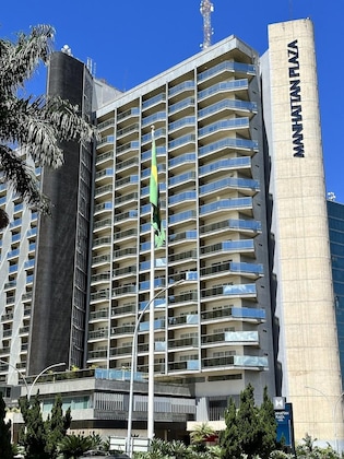 Gallery - Manhattan Plaza