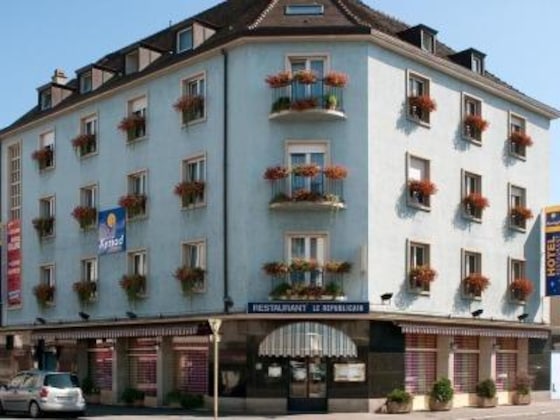 Gallery - Paul & Pia - Welcome Home Hotel